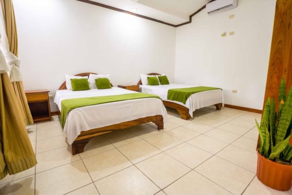 Double Rooms – Two Beds - Image 5