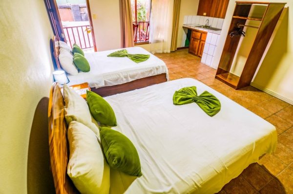 Double Rooms – Two Beds - Image 6