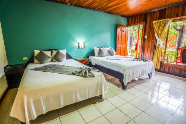 Triple Rooms Two Beds