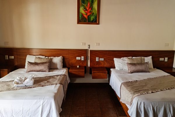 Double Rooms – Two Beds