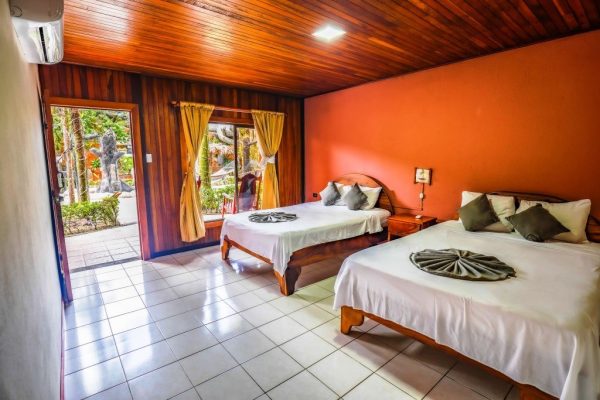 Quadruple Rooms Two Beds